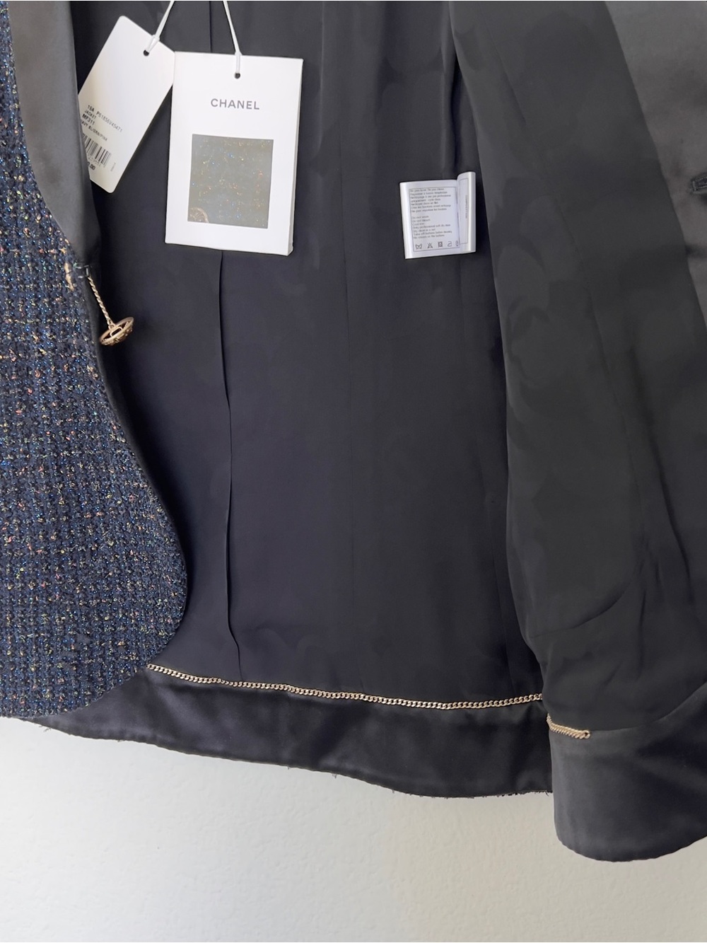 Chanel 19A NYC Egypt Wool Tweed Gripoix Blazer Jacket Navy Blue Green Pink NWT - Picture 8 of 16